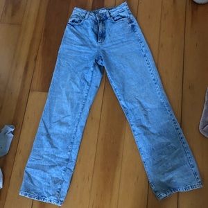 Garage light wash jeans
